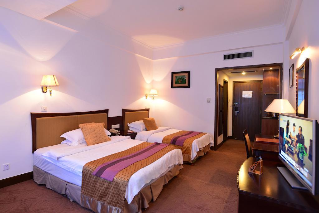 Baodao Exhibition Center Hotel Wuyishan  Quarto foto