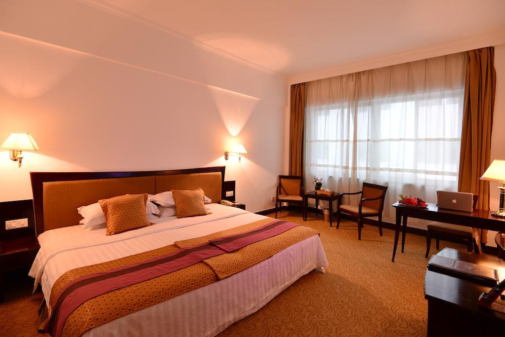 Baodao Exhibition Center Hotel Wuyishan  Exterior foto
